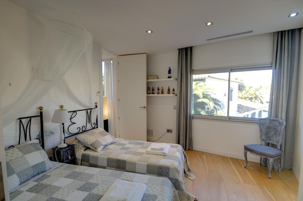 Villa Tarantino Sitges Exterior foto